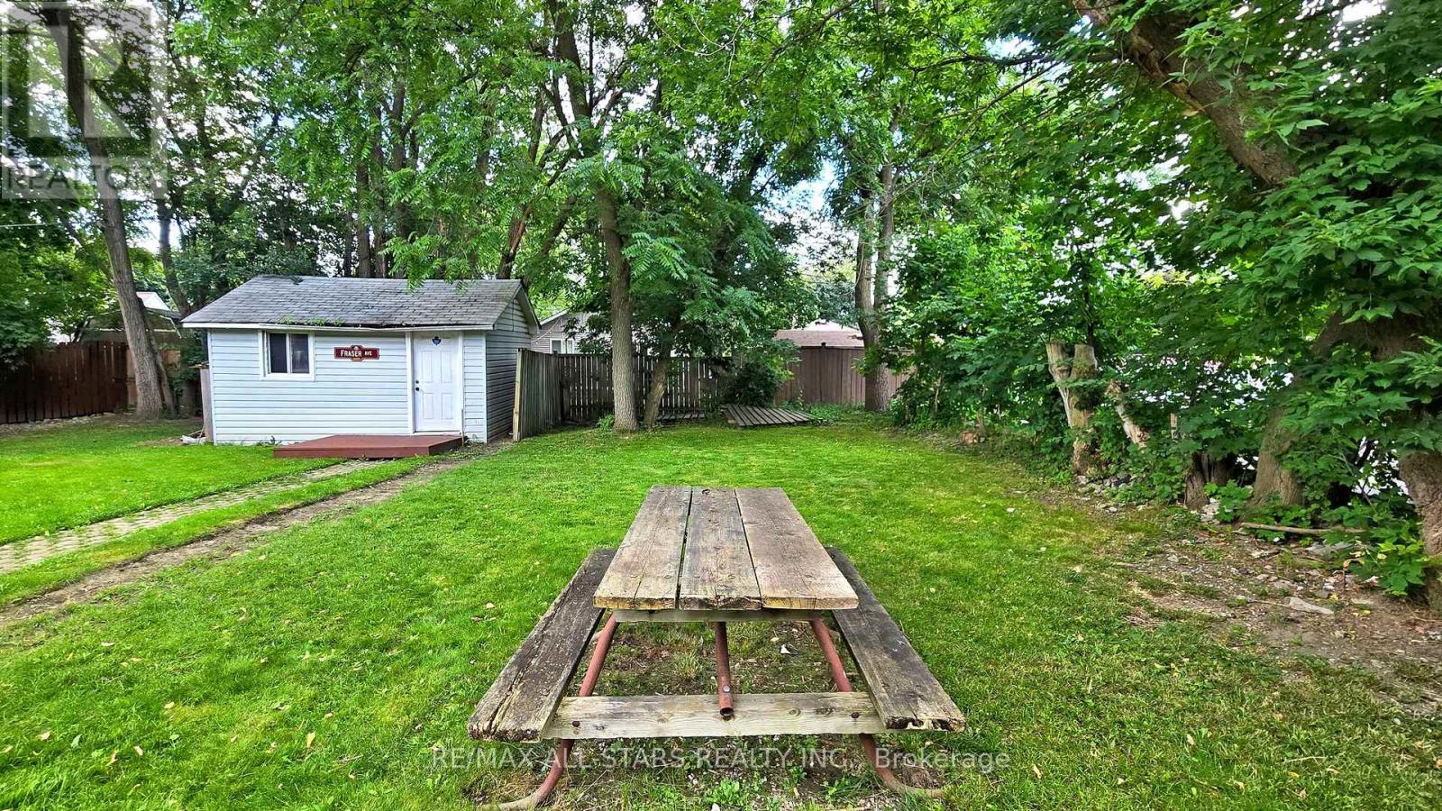 88 Elliott Street, Brampton, ON