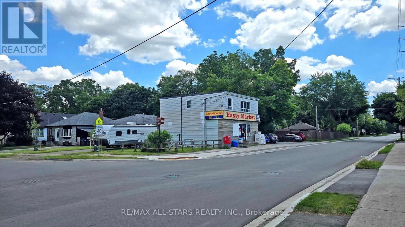 88 Elliott Street, Brampton, ON