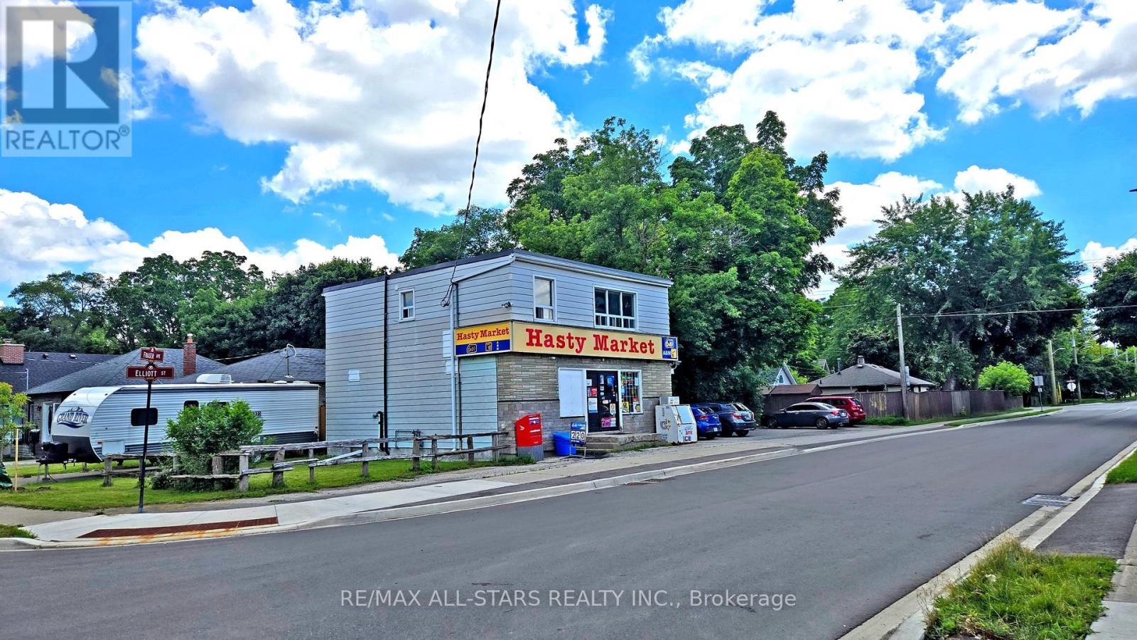 88 Elliott Street, Brampton, ON