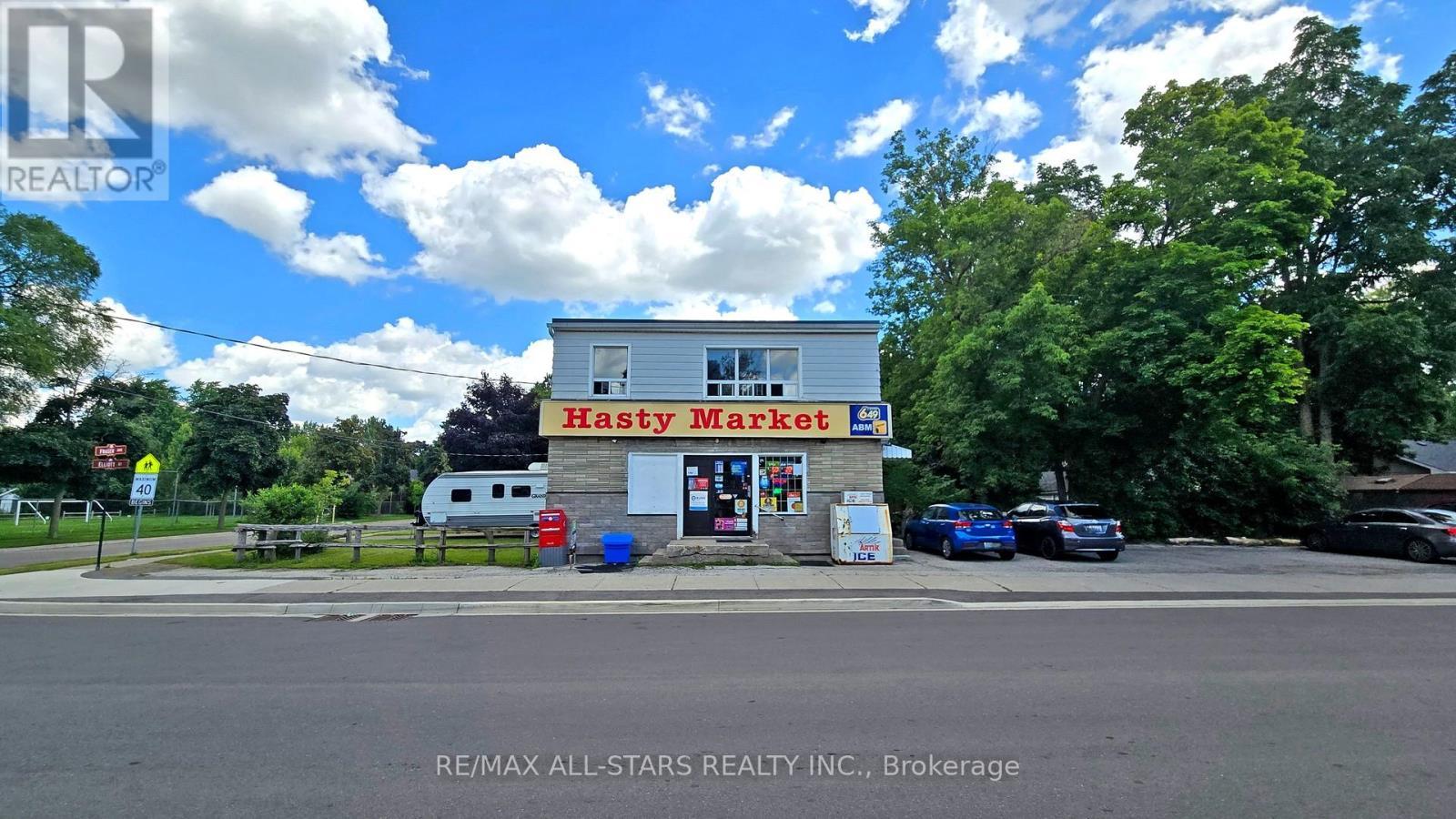 88 Elliott Street, Brampton, ON