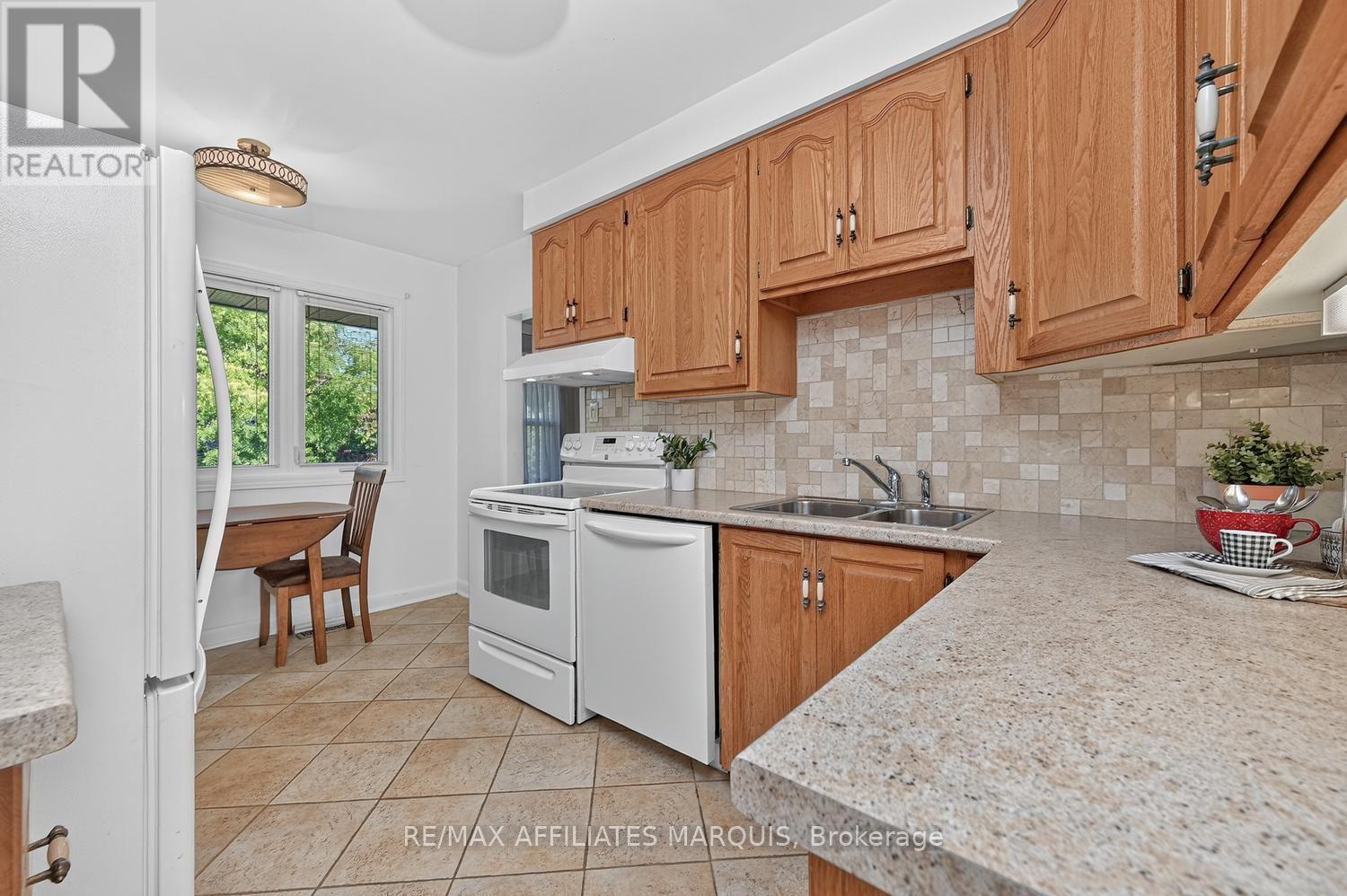 56 Marsha Drive, Smiths Falls, ON