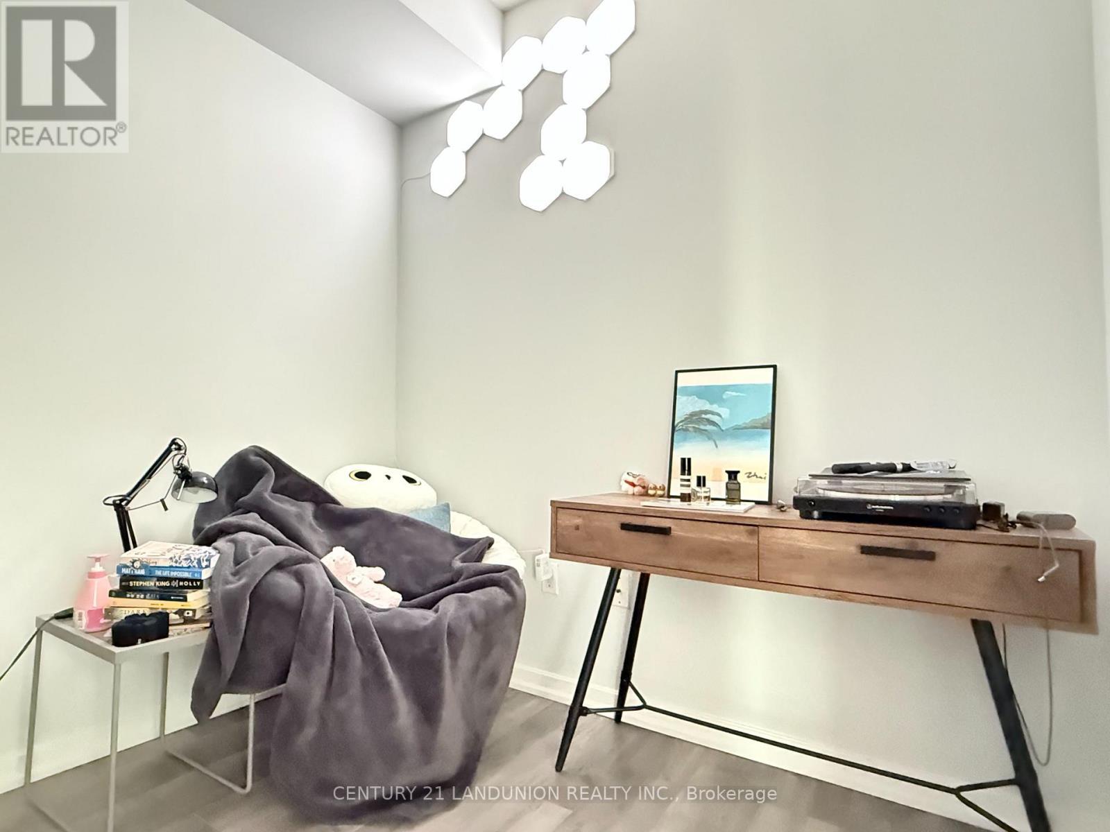 2707 - 70 Forest Manor Road, Toronto, ON