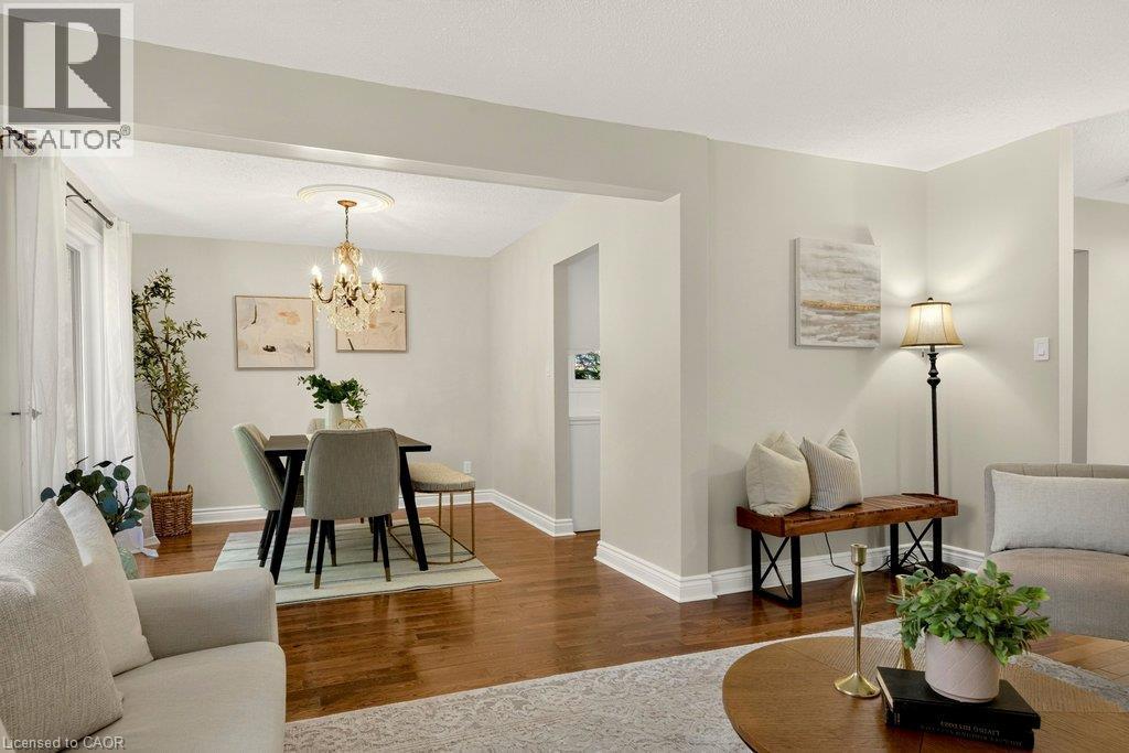 32 Beechwood Avenue, Brantford, ON