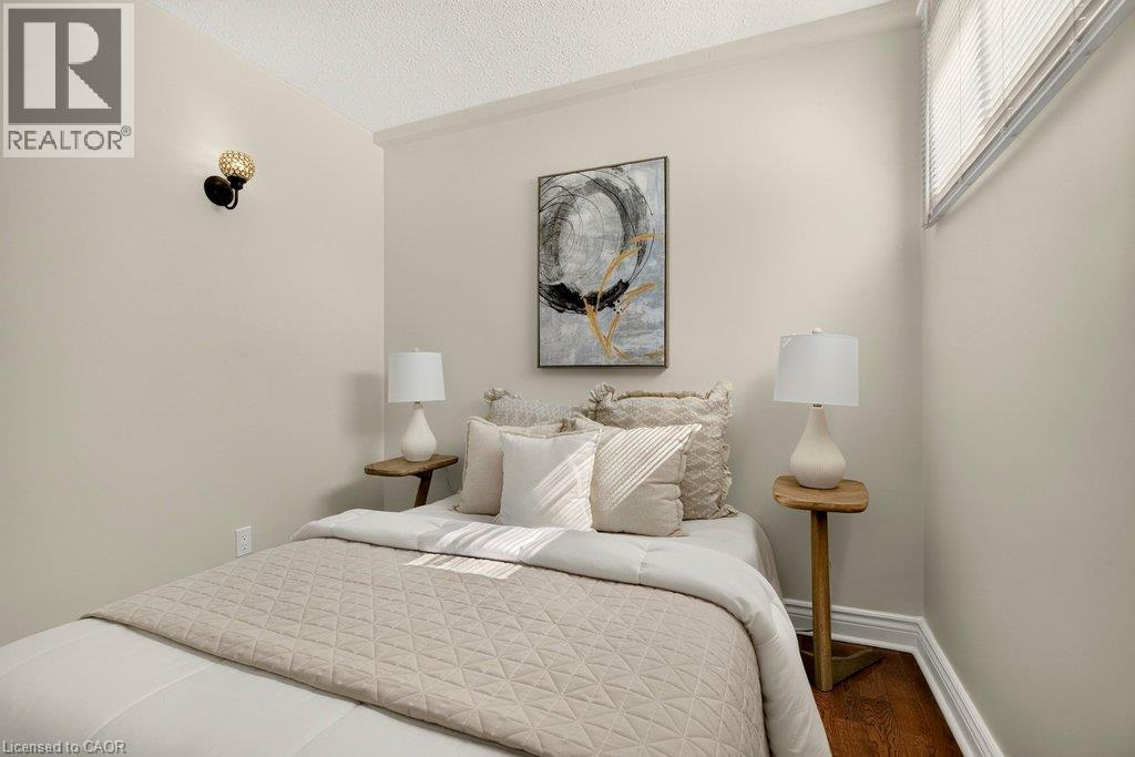 32 Beechwood Avenue, Brantford, ON