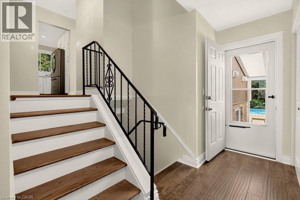 32 Beechwood Avenue, Brantford, ON
