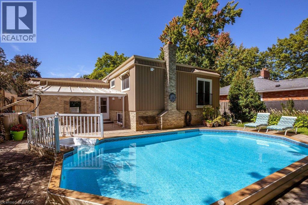 32 Beechwood Avenue, Brantford, ON