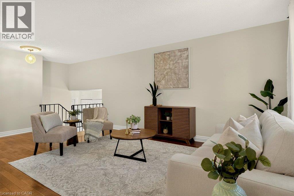 32 Beechwood Avenue, Brantford, ON