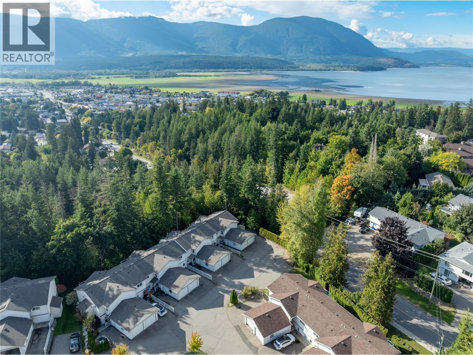 171 17 Street Se Unit# 32, Salmon Arm, BC