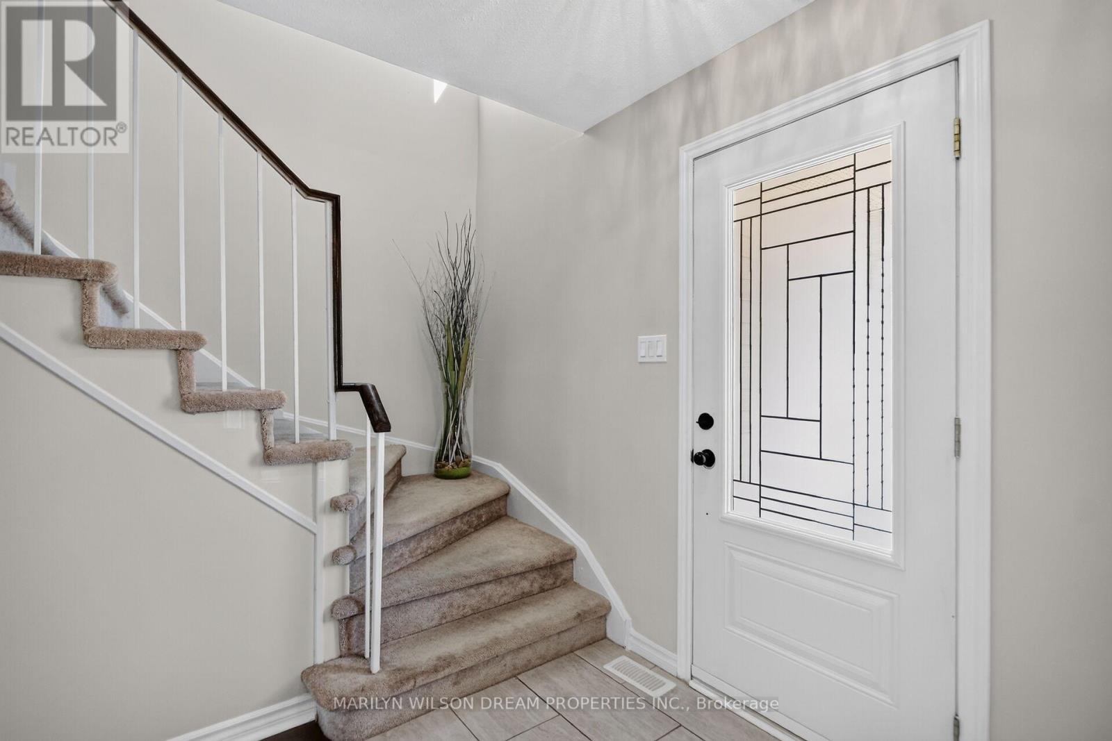 85 Houlahan Street, Ottawa, ON