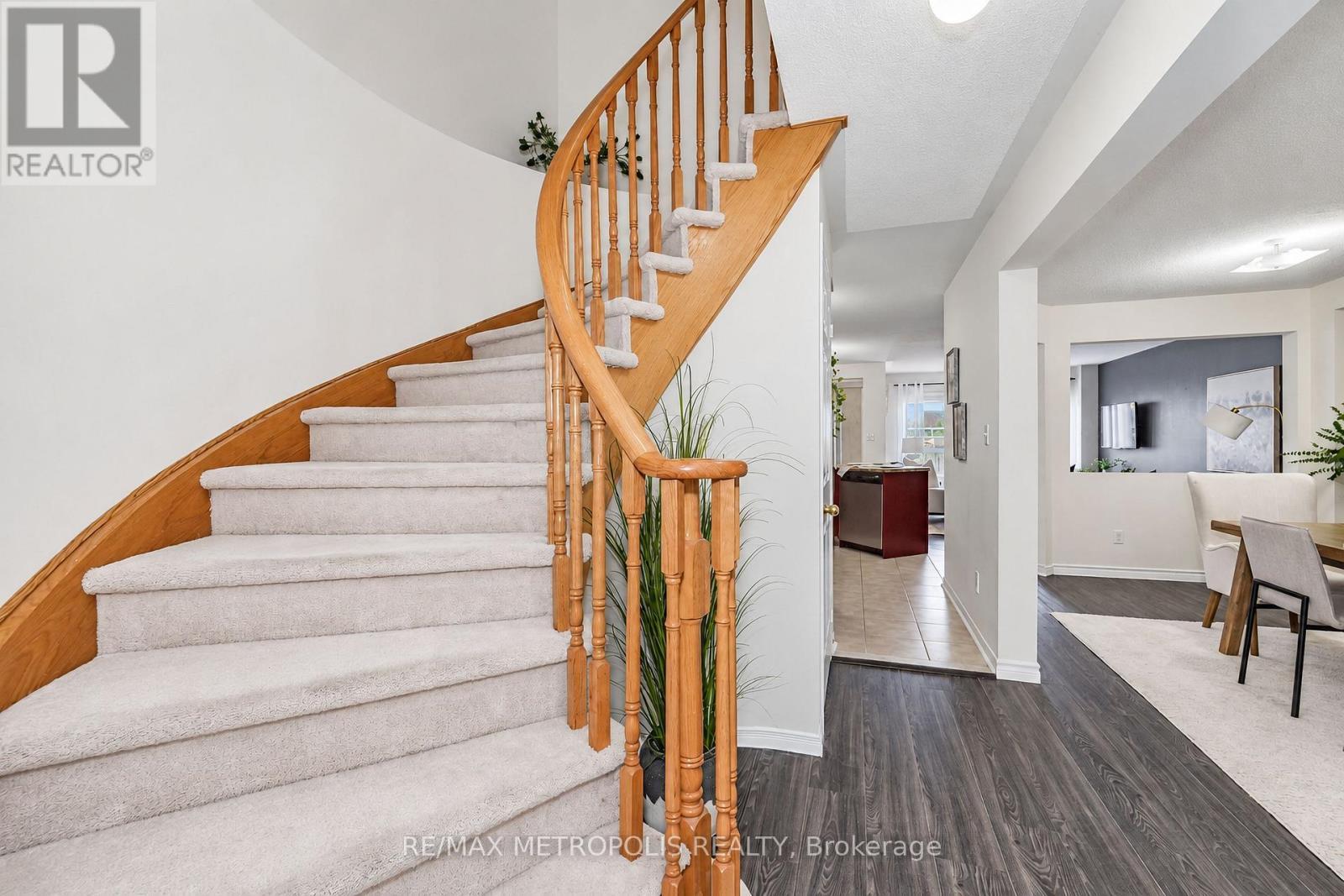 152 Angier Crescent, Ajax, ON