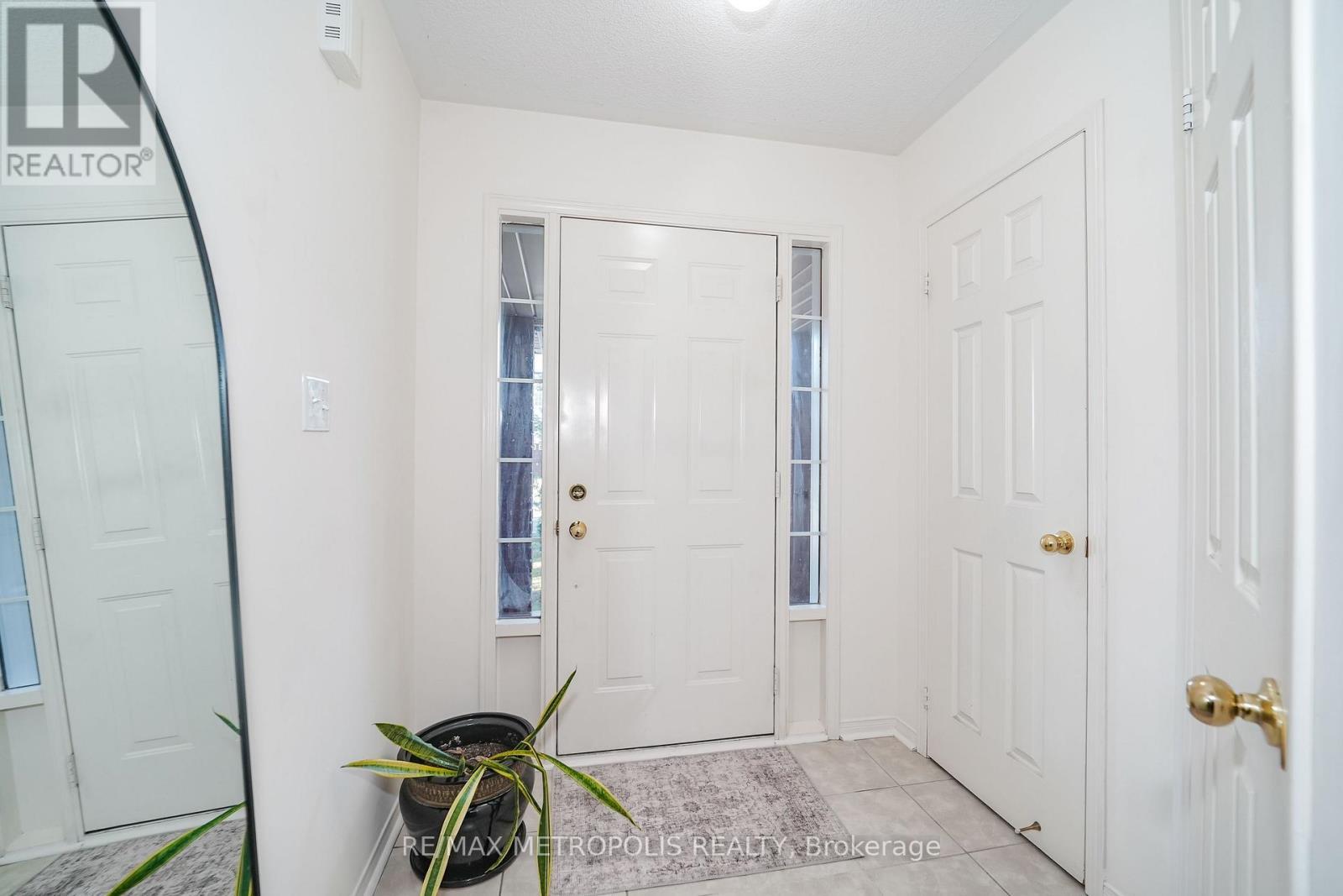 152 Angier Crescent, Ajax, ON