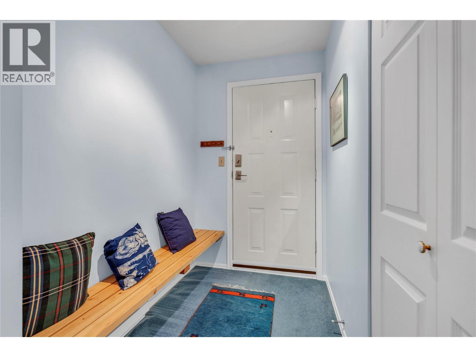 330 Strayhorse Road Unit# 318, Apex Mountain, BC