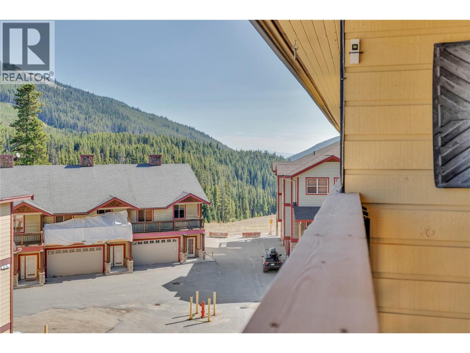 330 Strayhorse Road Unit# 318, Apex Mountain, BC