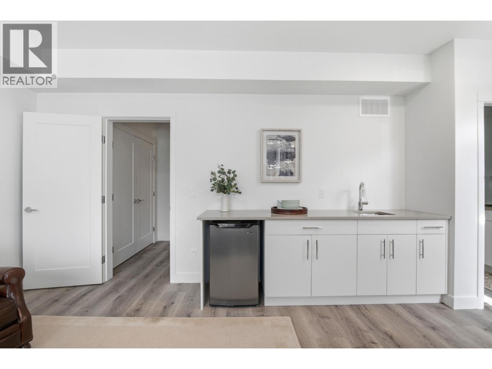 Similar Too - 610 Academy Way Unit# 114, Kelowna, BC