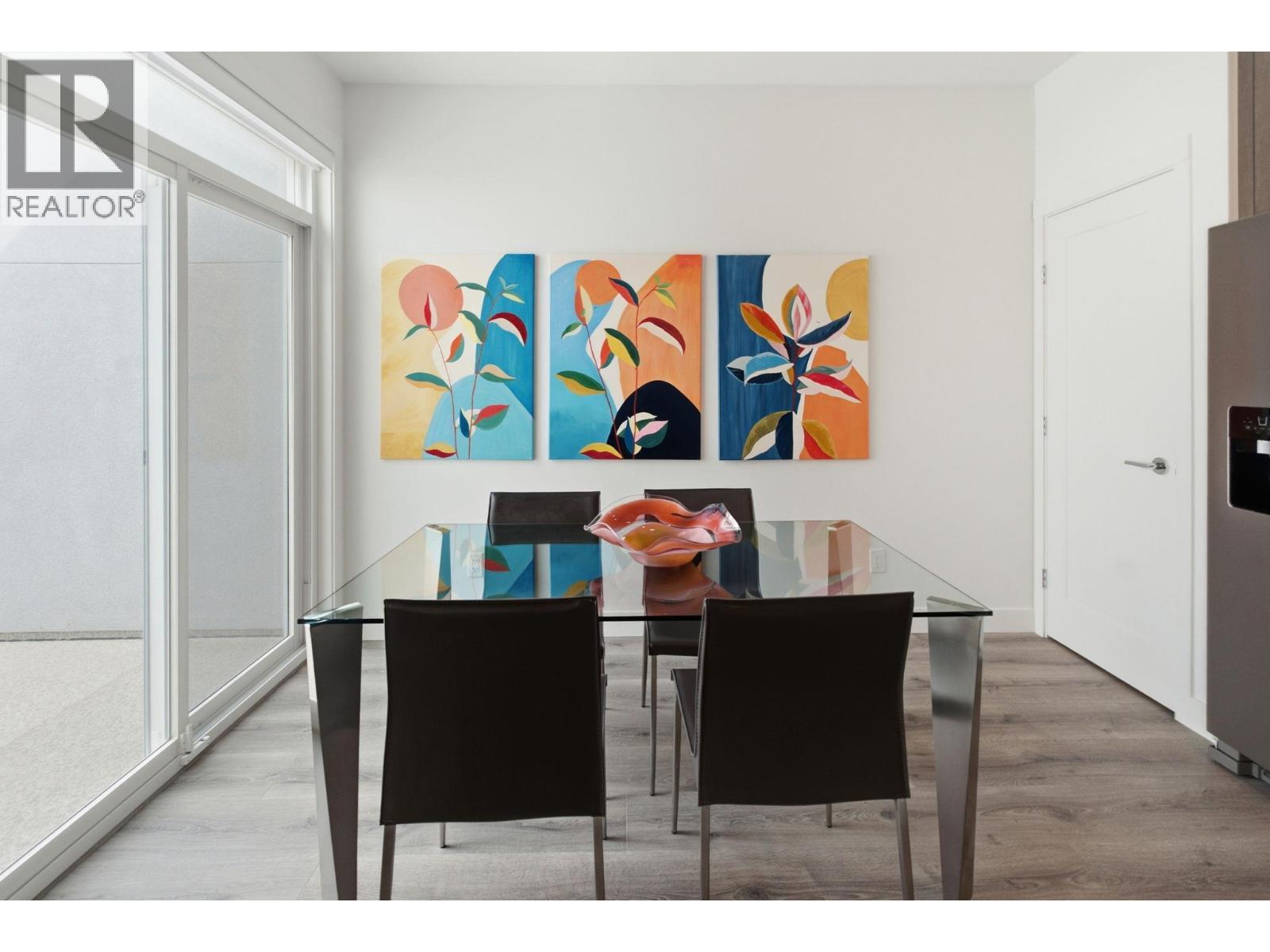 Similar Too - Dining Room - 610 Academy Way Unit# 114, Kelowna, BC