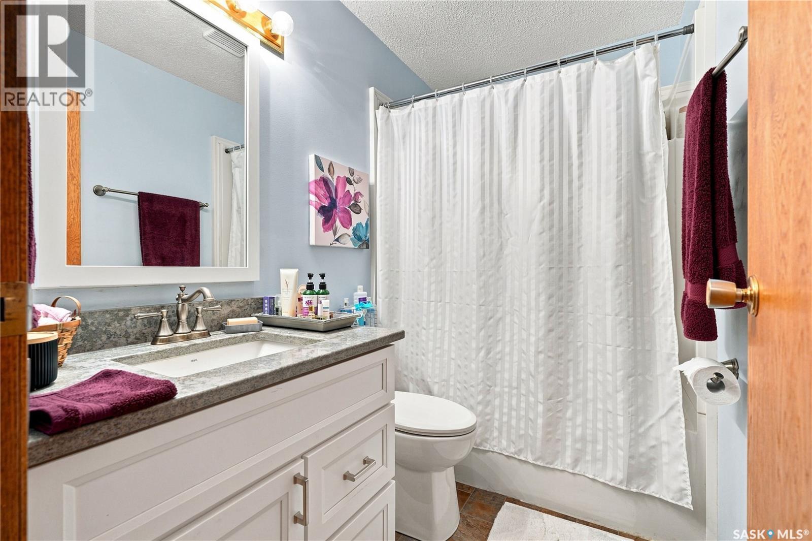 404 9Th Avenue, Rosthern, SK