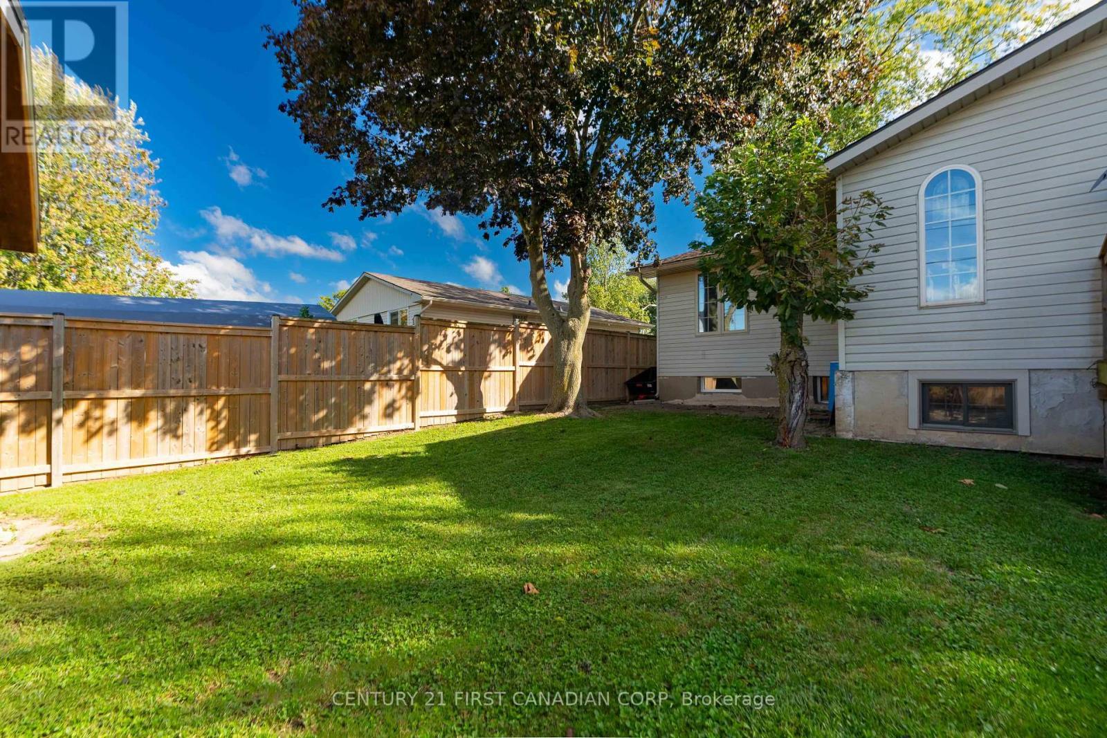 101 Kleinfeldt Avenue, Lucan Biddulph (Lucan), ON