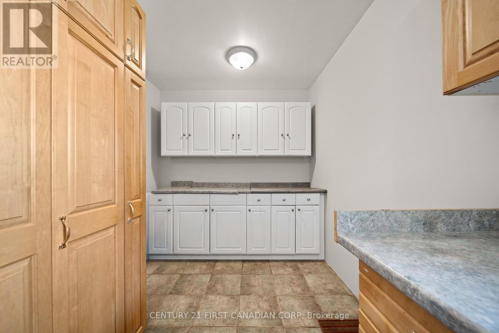101 Kleinfeldt Avenue, Lucan Biddulph (Lucan), ON