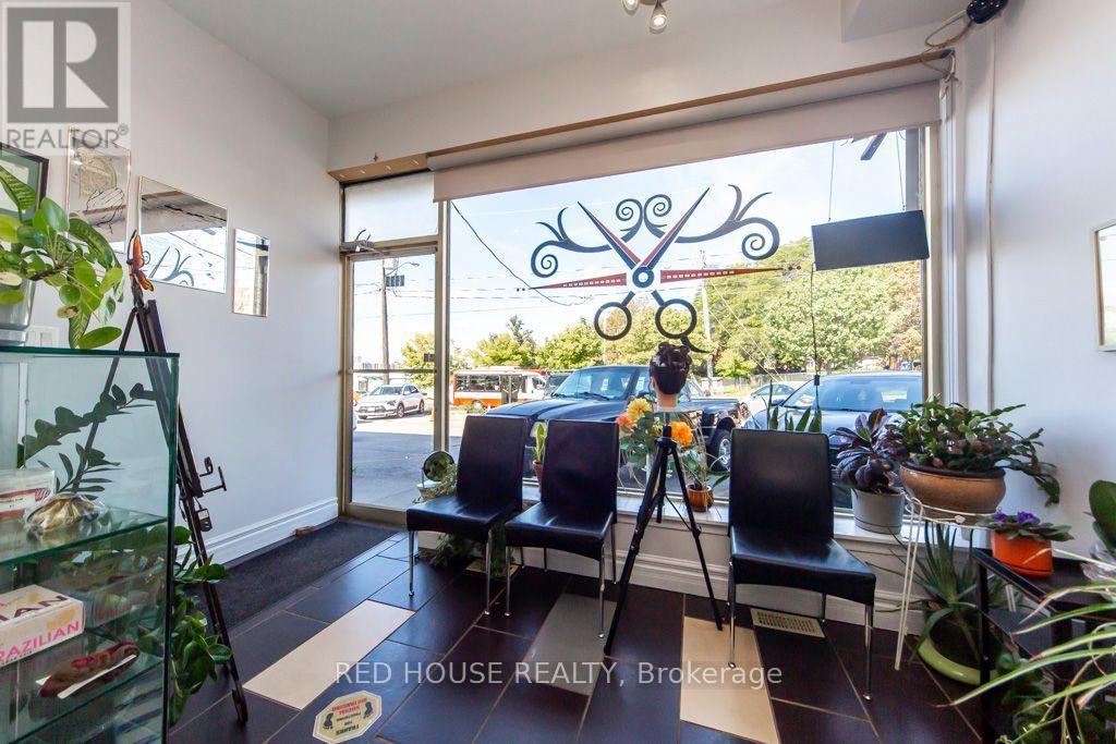 1533 O'Connor Drive, Toronto, ON