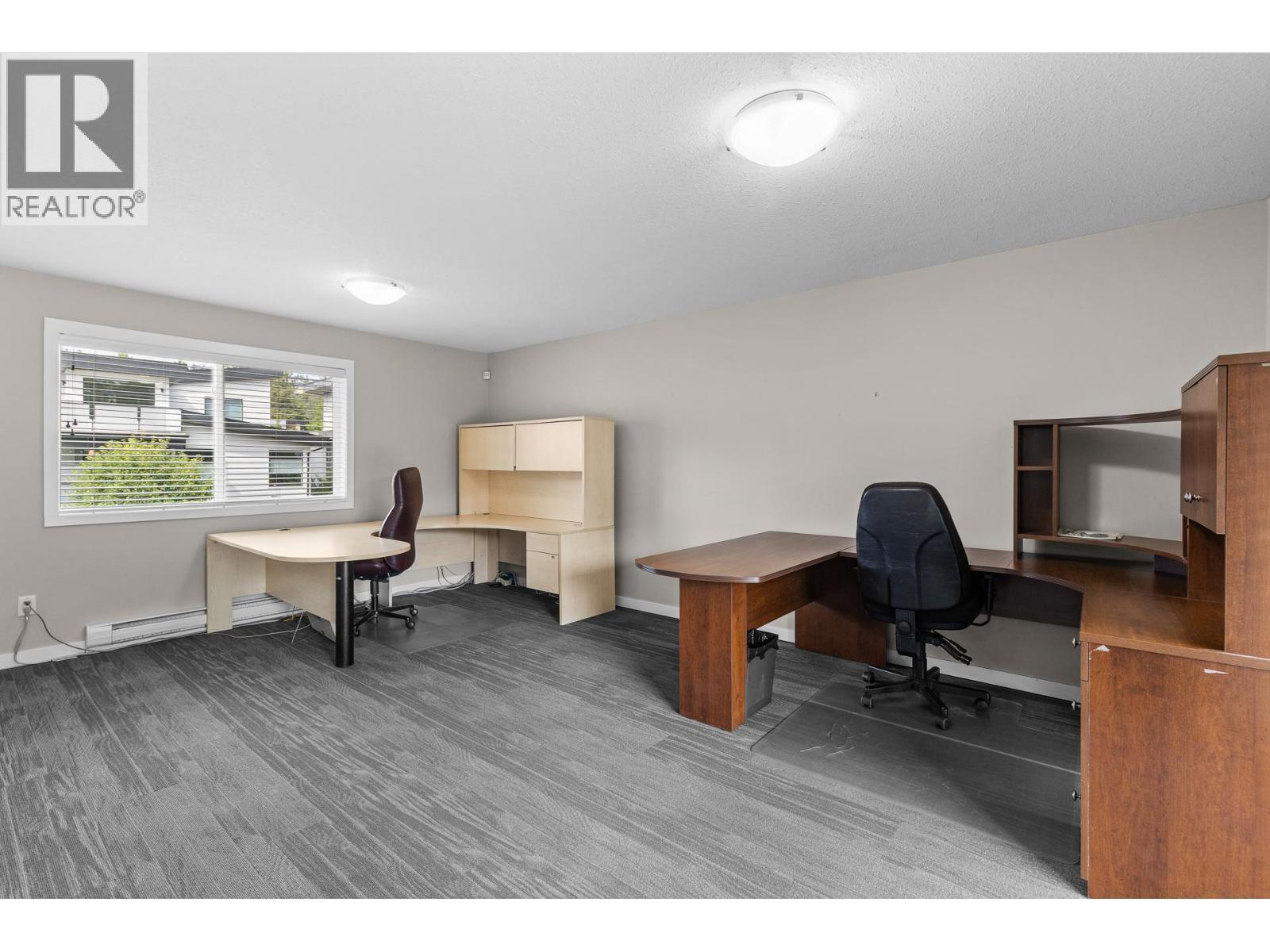 353 Clifton Road S, Kelowna, BC