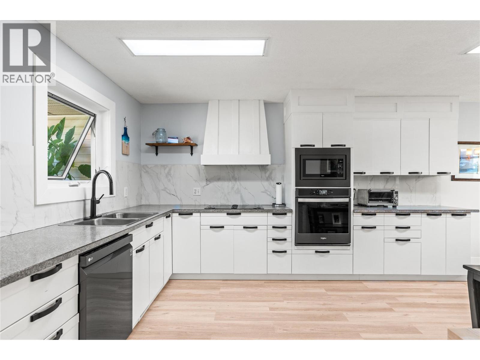 9434 Angus Drive, Coldstream, BC