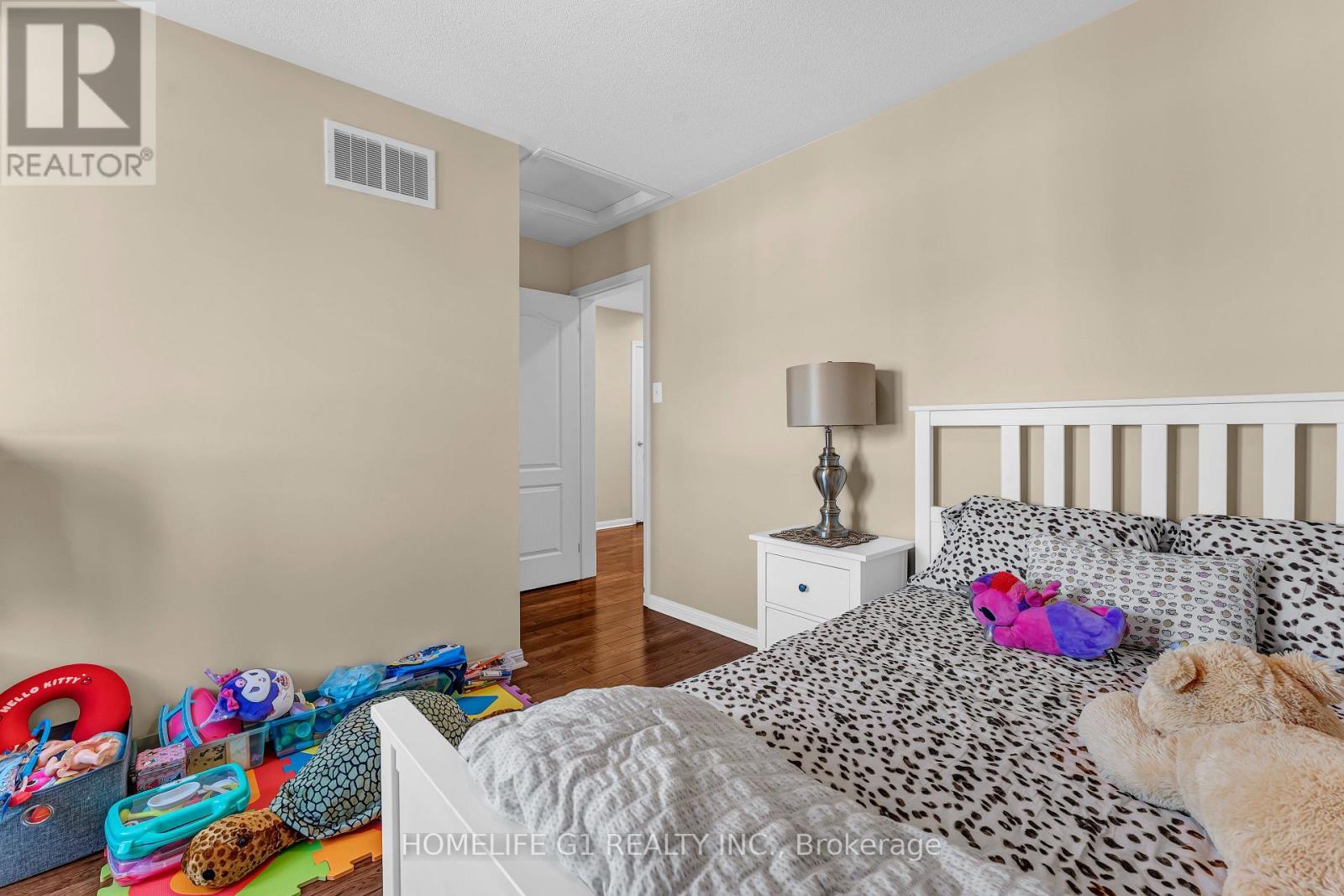 889 Challinor Terrace, Milton, ON