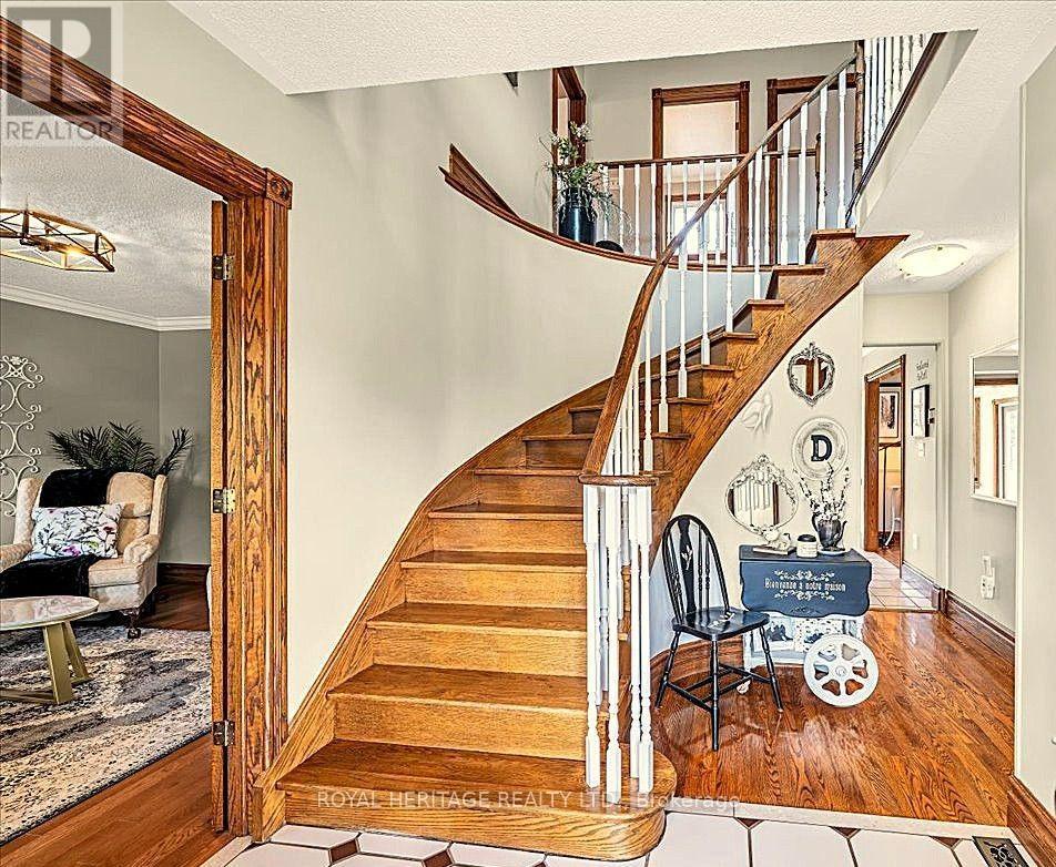 34 Audubon Way, Georgina, ON