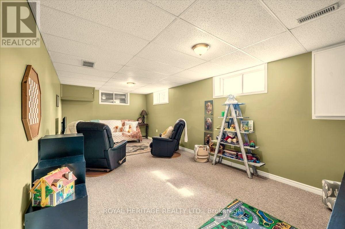 34 Audubon Way, Georgina, ON