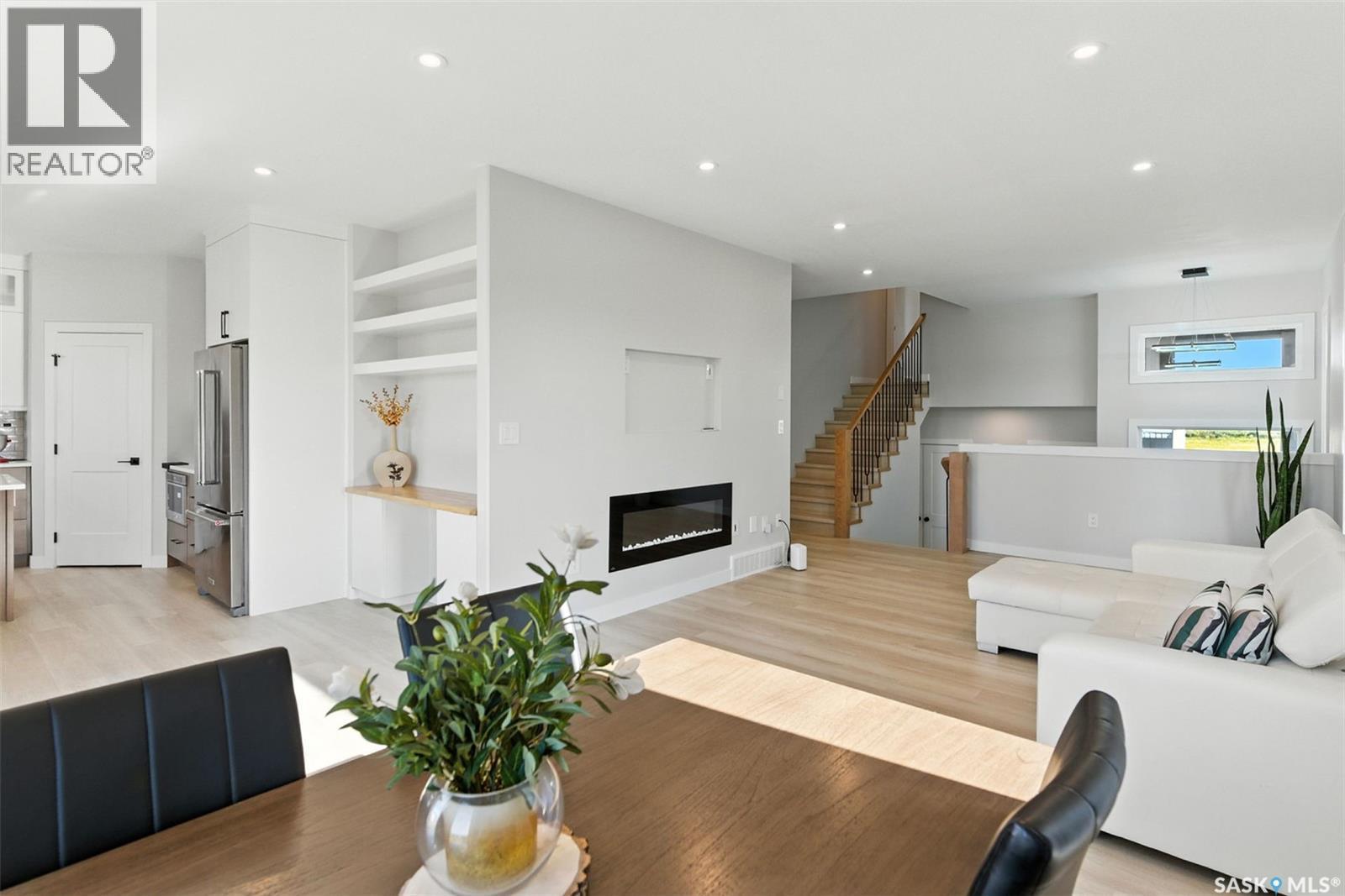2543 Rosewood Drive, Saskatoon, SK