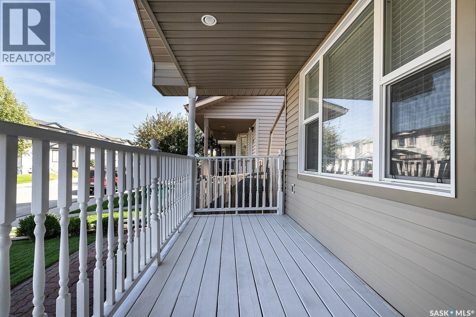 163 Blakeney Crescent, Saskatoon, SK