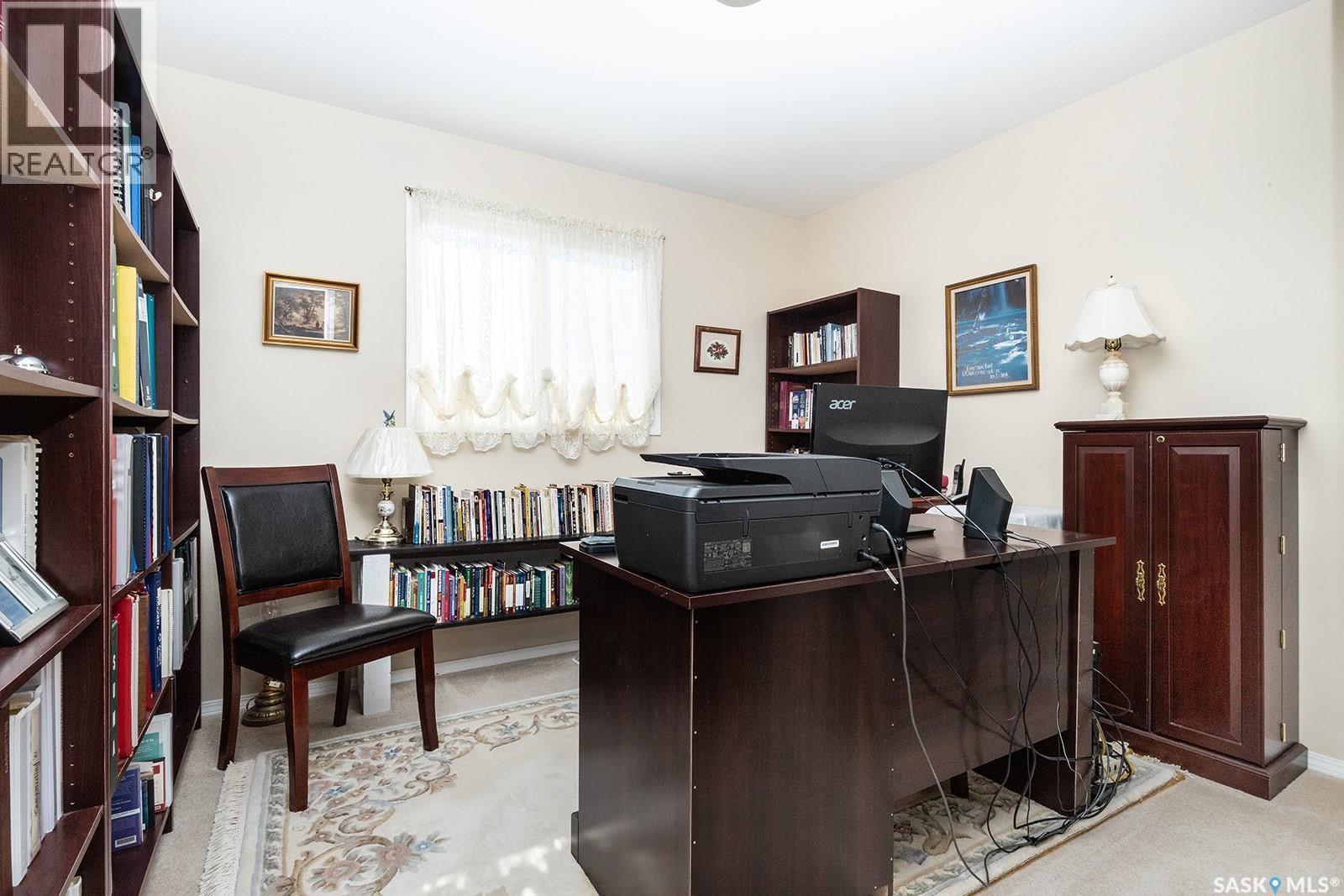 163 Blakeney Crescent, Saskatoon, SK