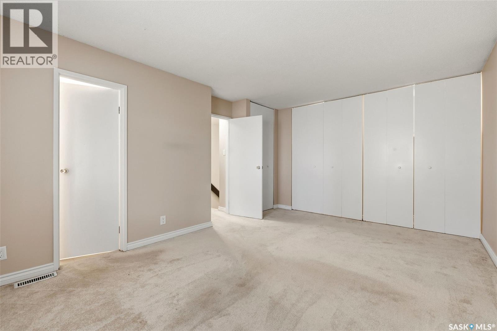 1508 Jubilee Avenue, Regina, SK