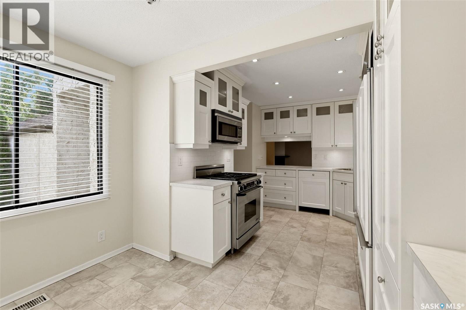 1508 Jubilee Avenue, Regina, SK