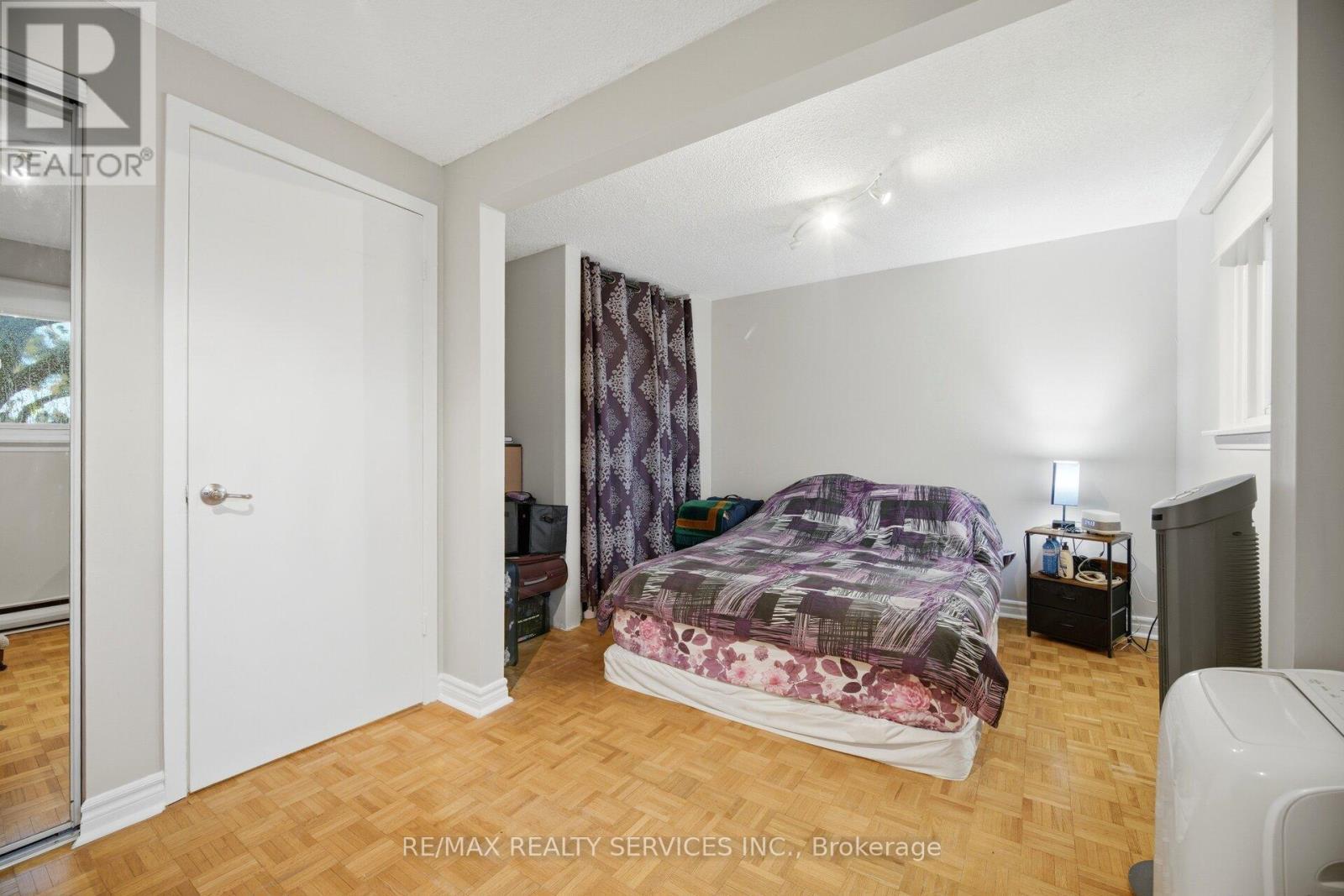 154 Darras Court, Brampton, ON