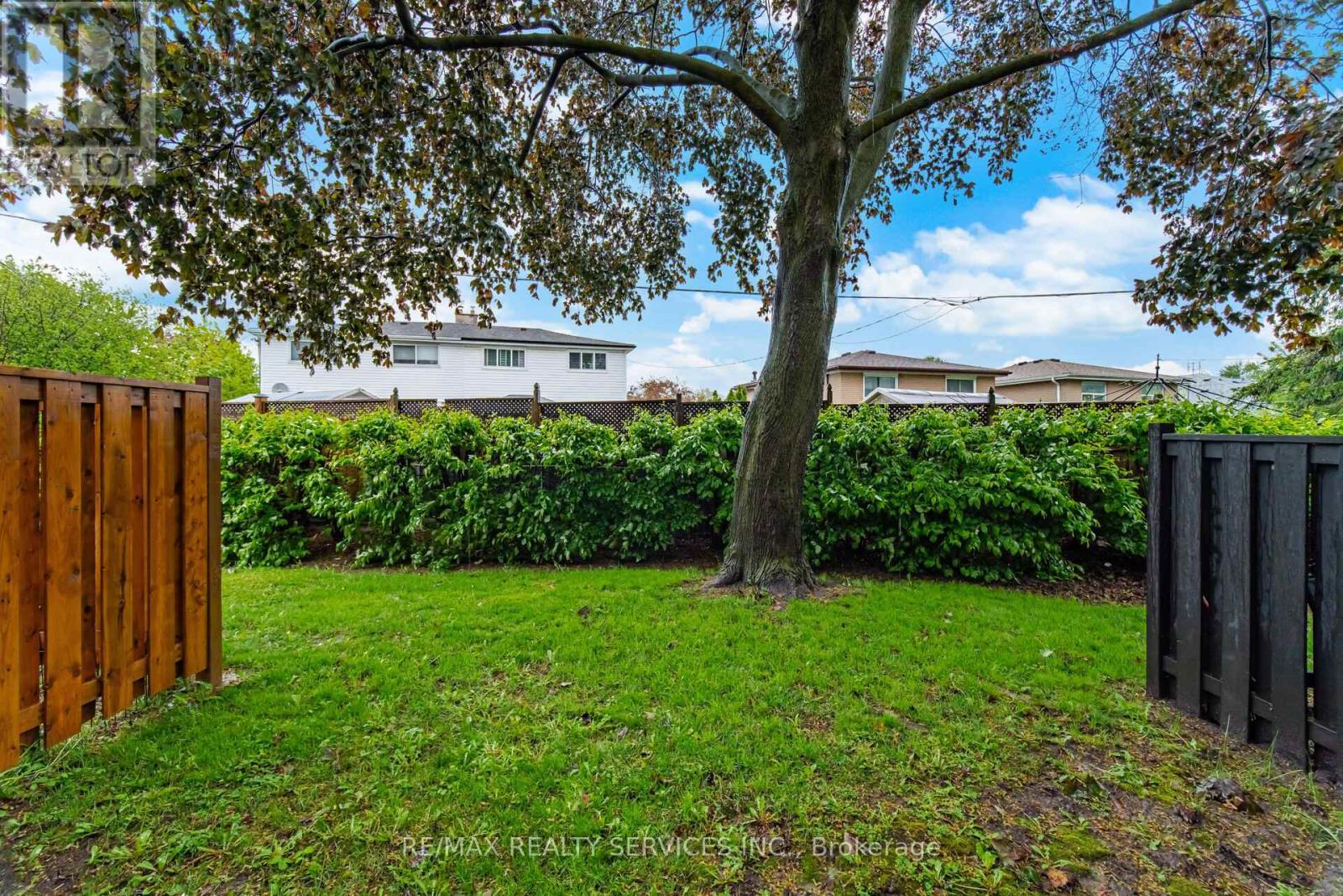 154 Darras Court, Brampton, ON