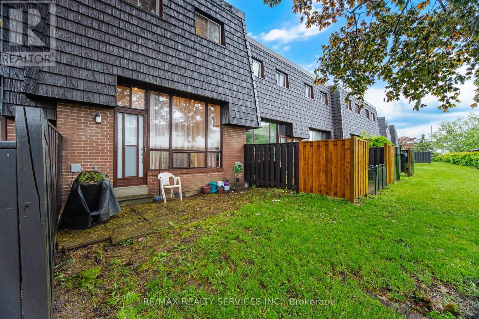 154 Darras Court, Brampton, ON