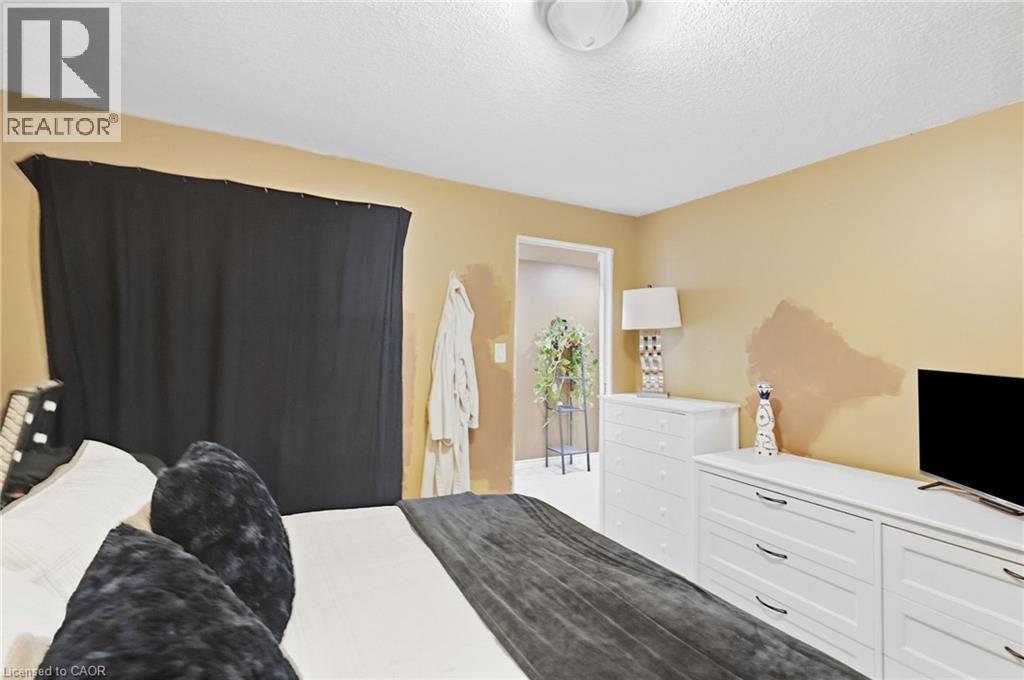 303 Webster Road, Hamilton, ON