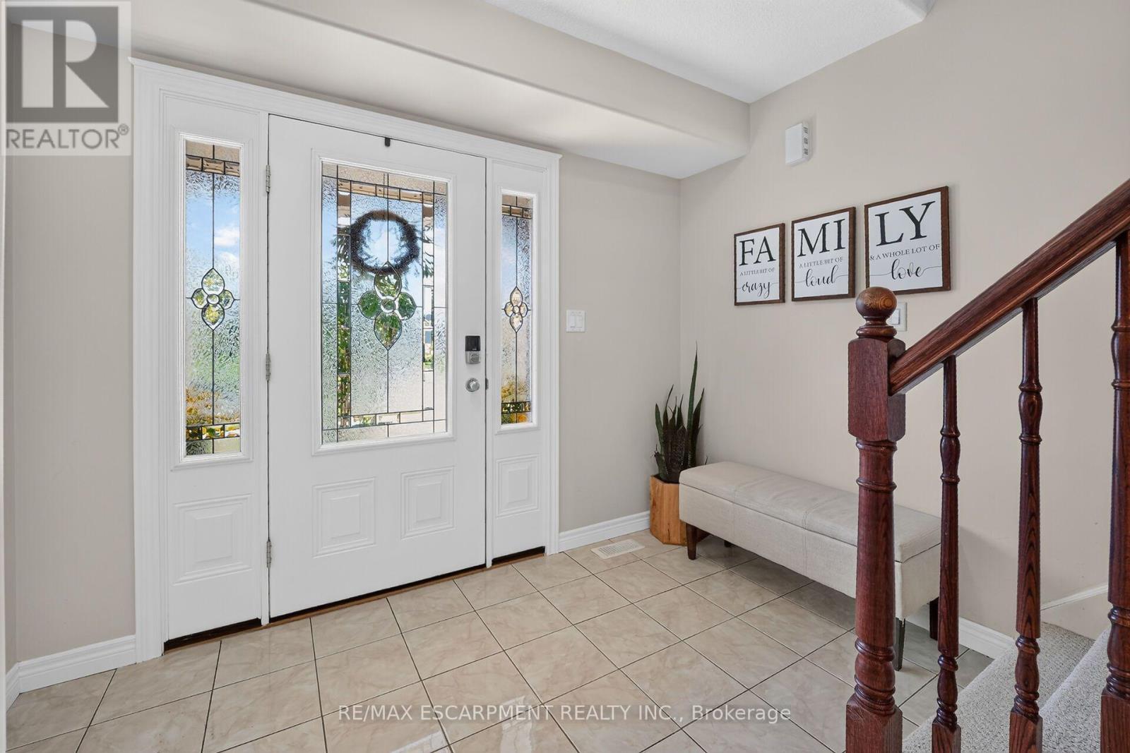 17 Cherry Avenue, West Lincoln, ON