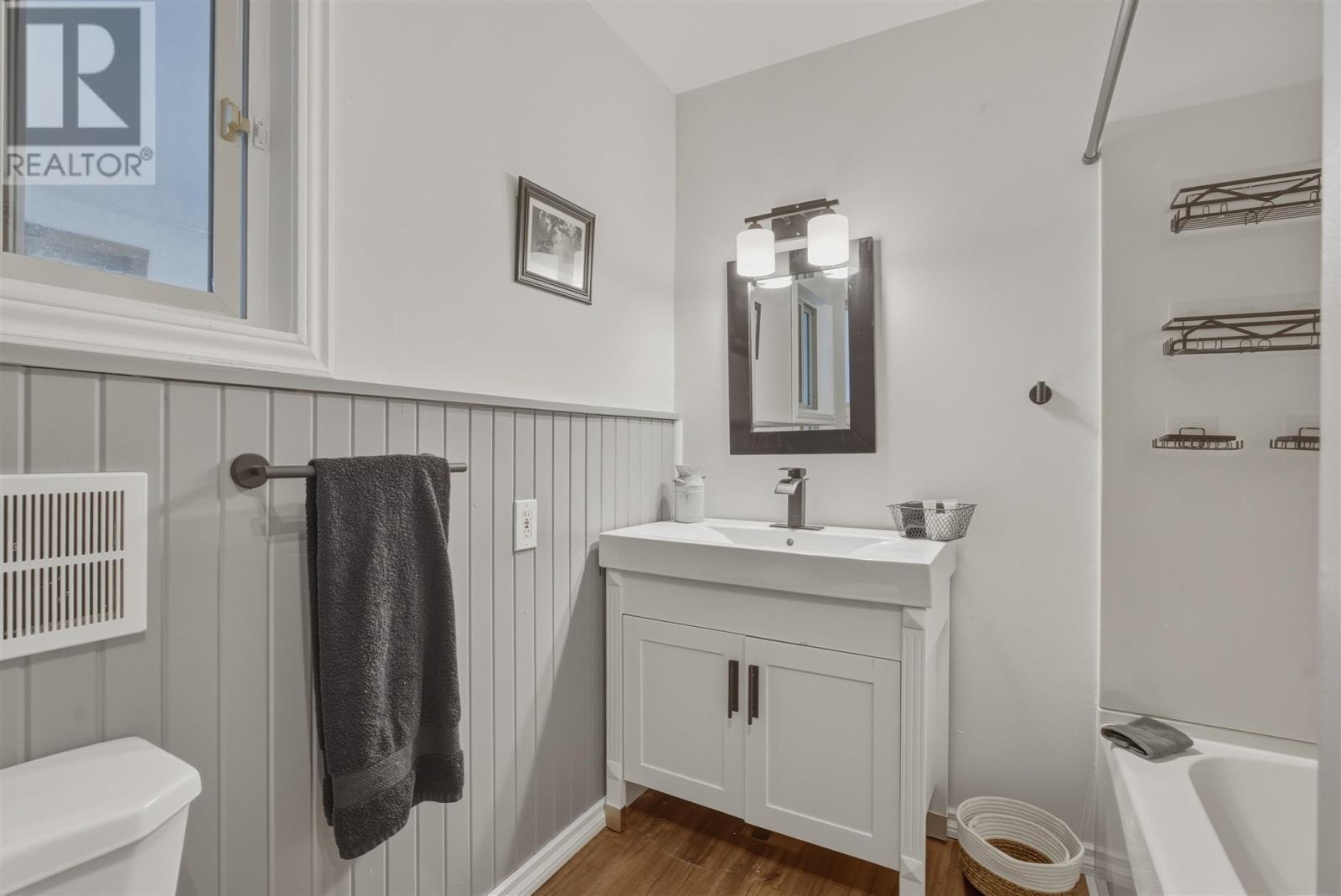 2319 Dayton Rd, Huron Shores, ON