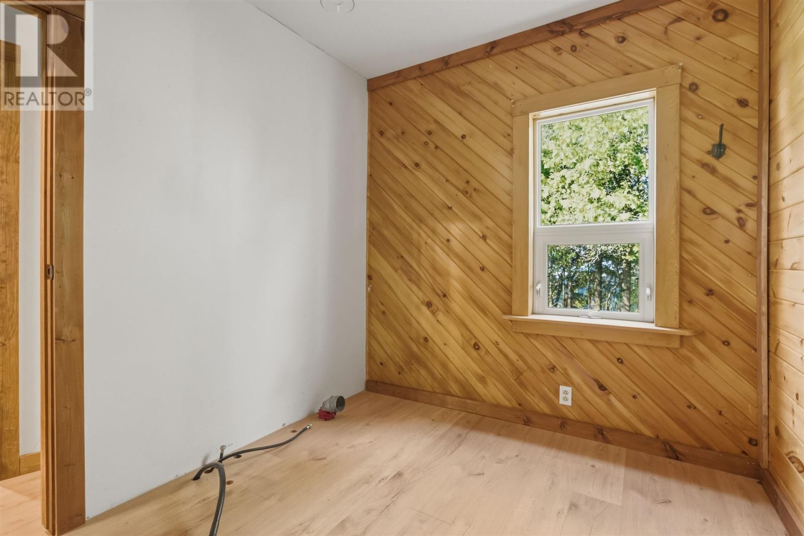 2319 Dayton Rd, Huron Shores, ON