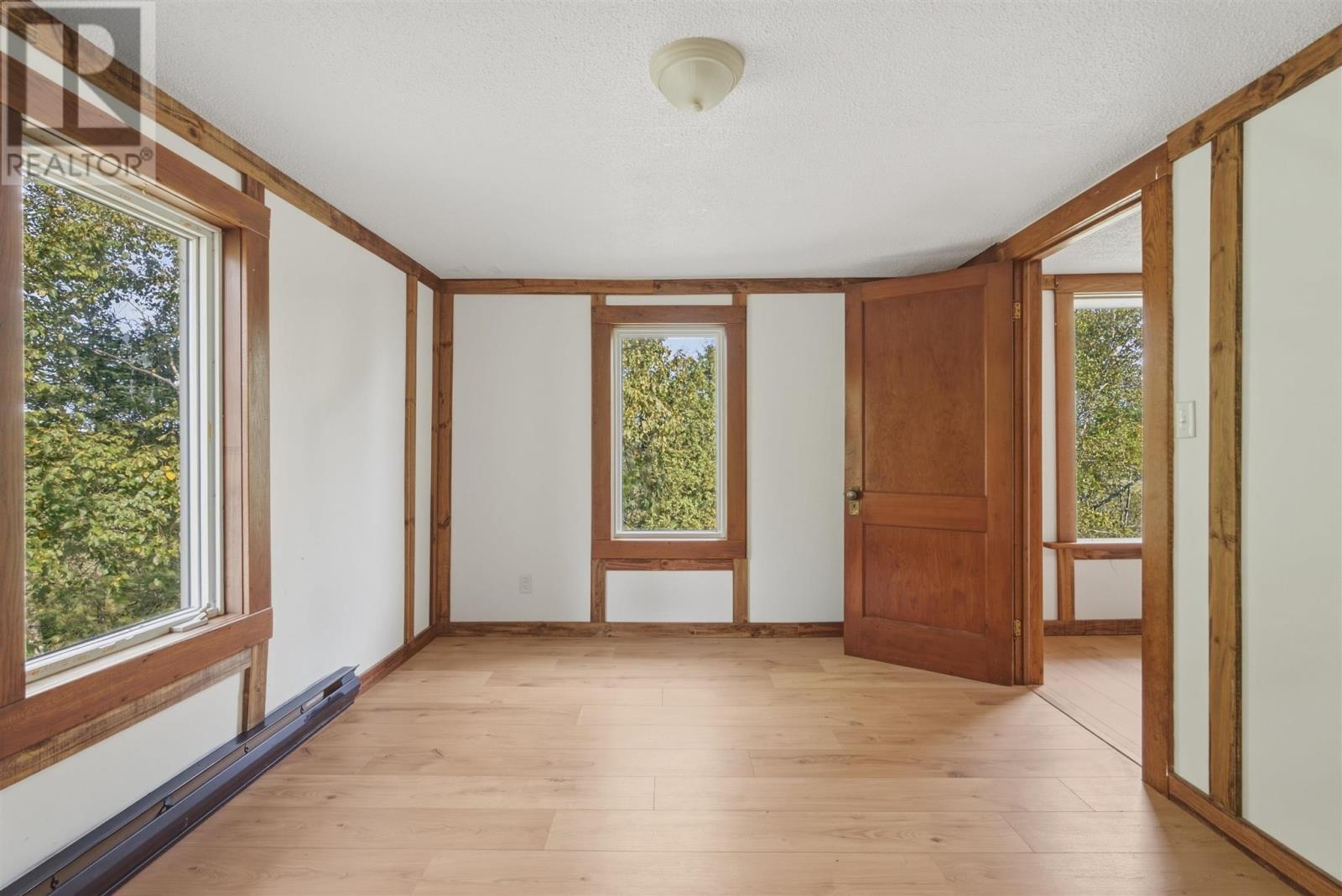 2319 Dayton Rd, Huron Shores, ON