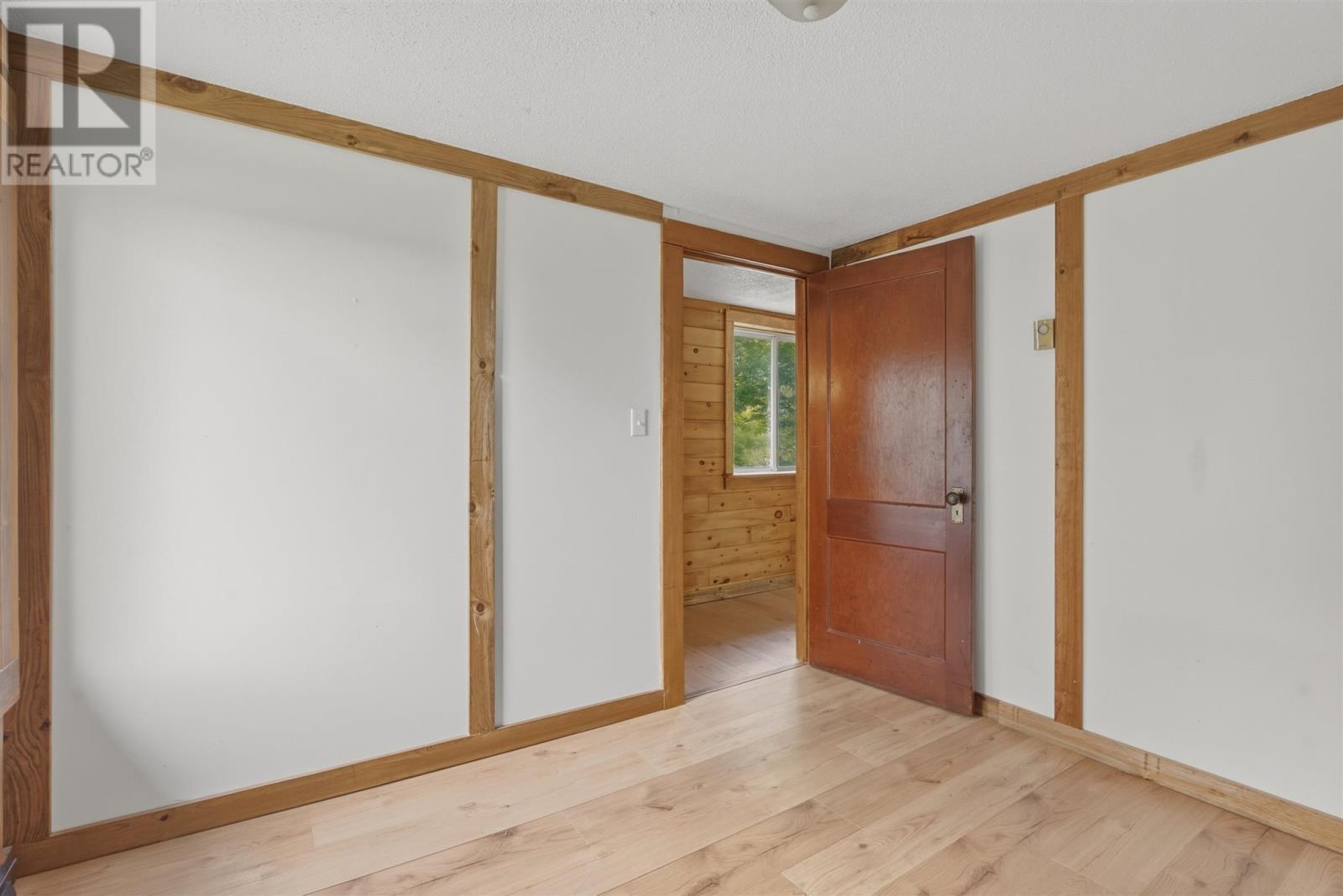 2319 Dayton Rd, Huron Shores, ON