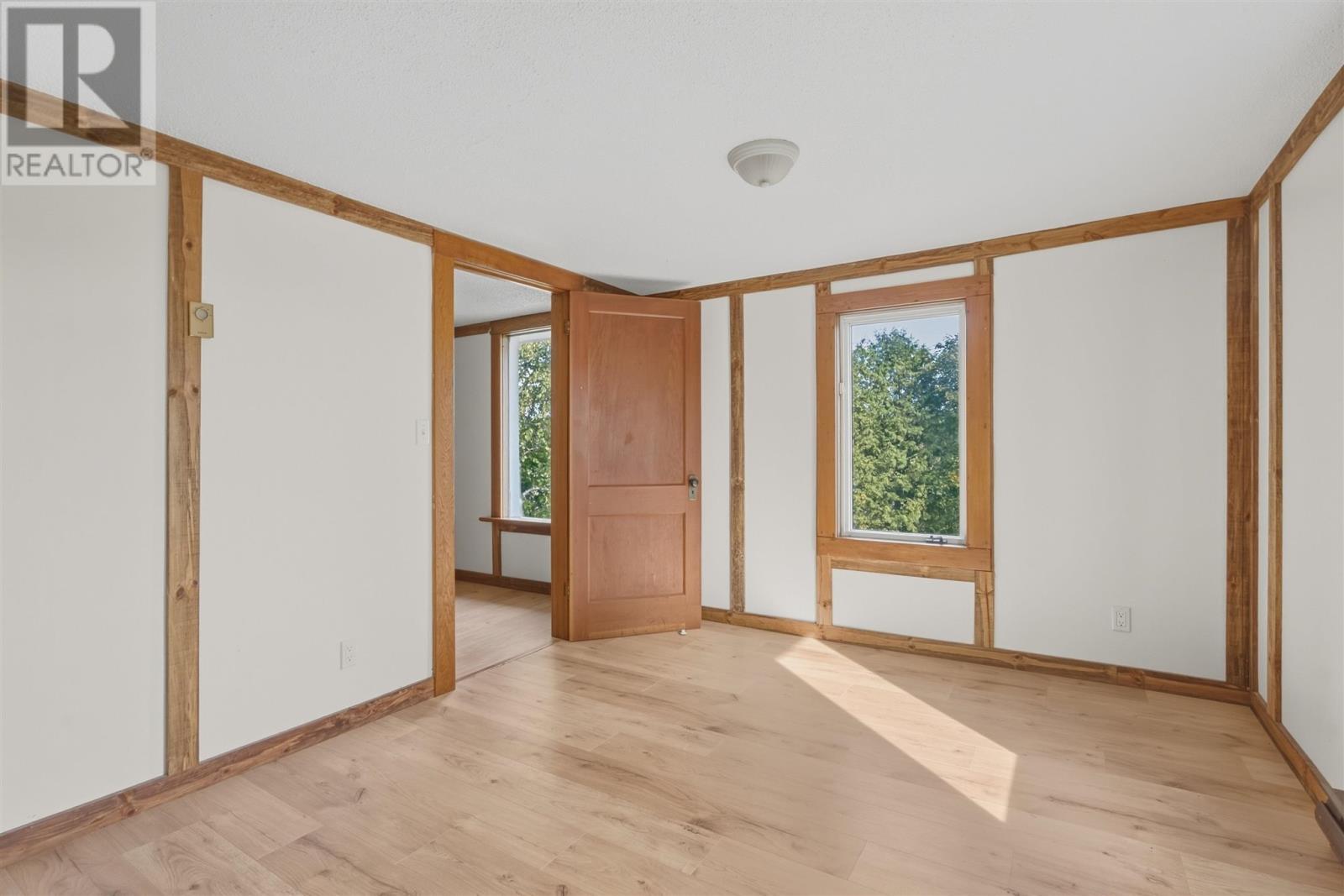 2319 Dayton Rd, Huron Shores, ON