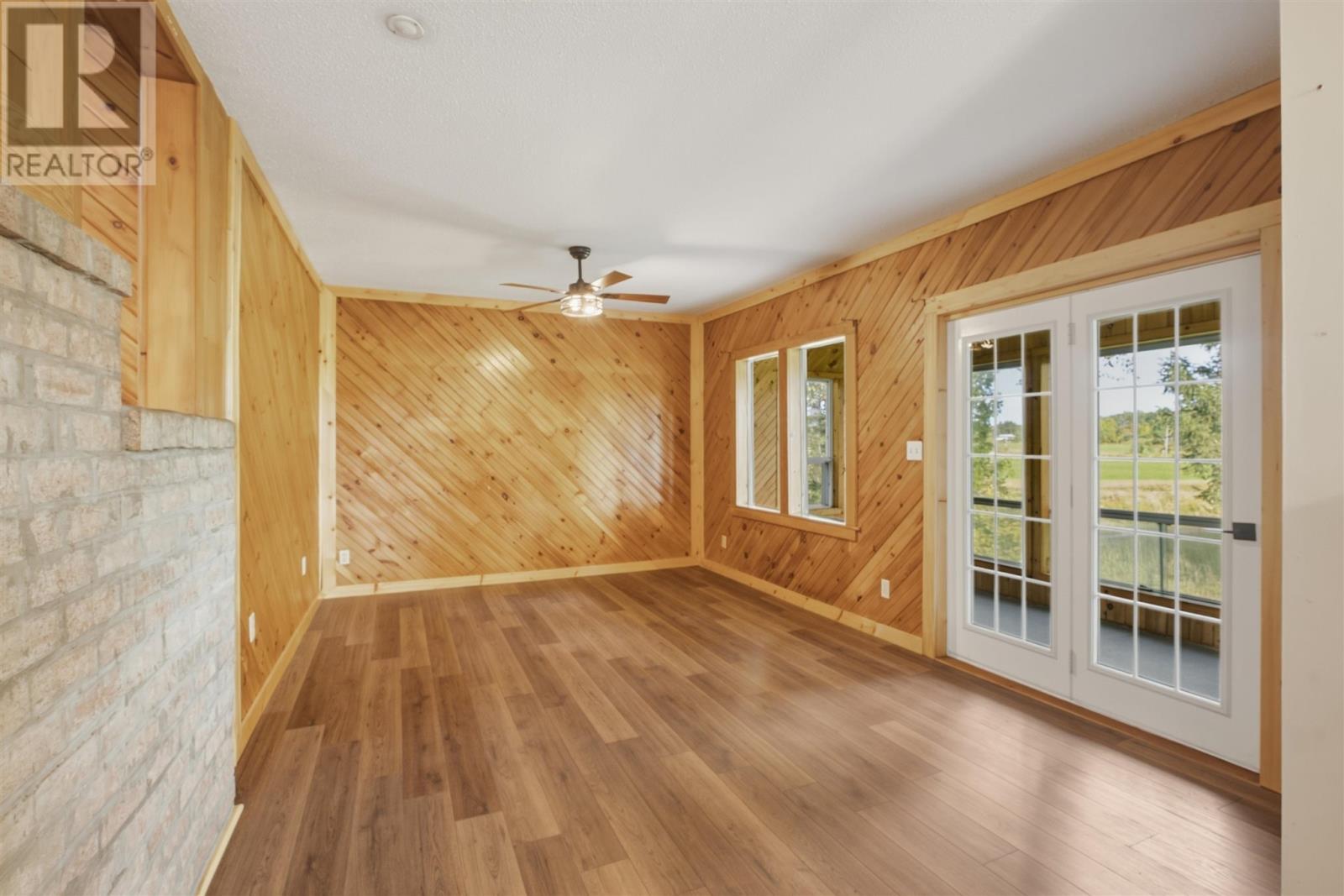 2319 Dayton Rd, Huron Shores, ON