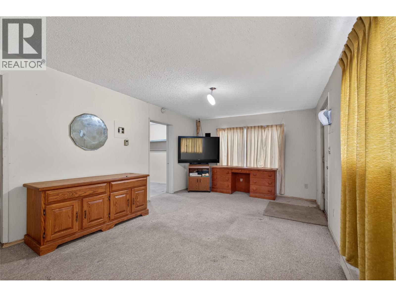10114 Newene Road, Lake Country, BC