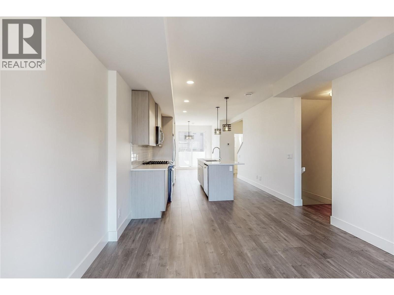 Similar too - 720 Valley Road Unit# 43, Kelowna, BC