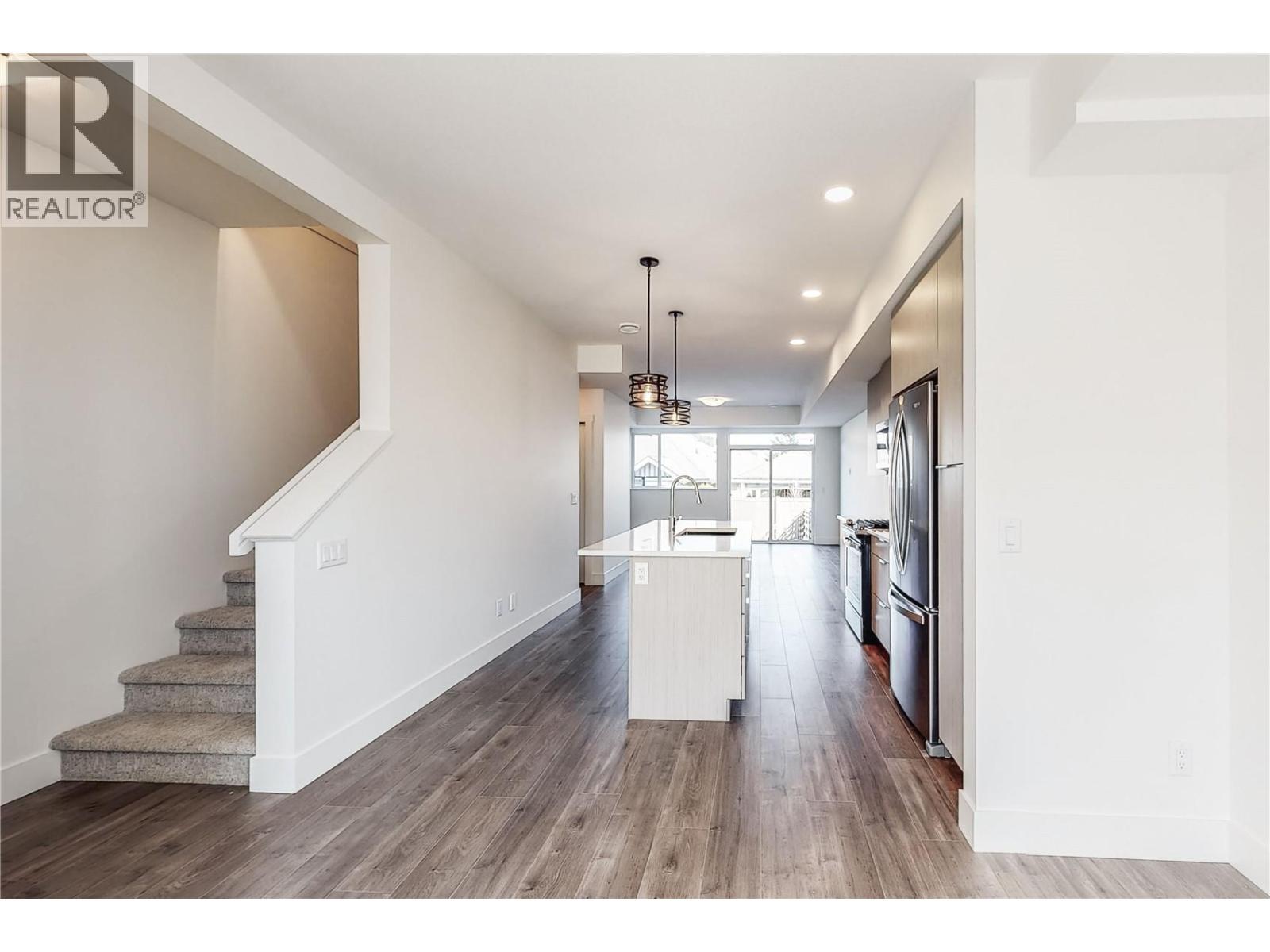 Similar too - 720 Valley Road Unit# 43, Kelowna, BC