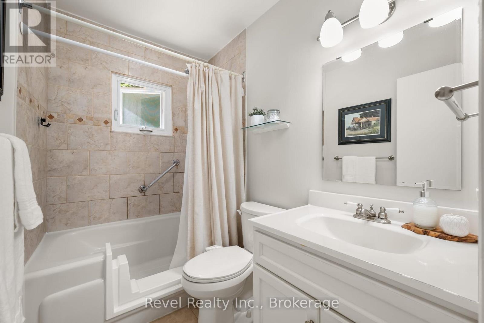 12 Alpine Crescent, Trent Lakes, ON