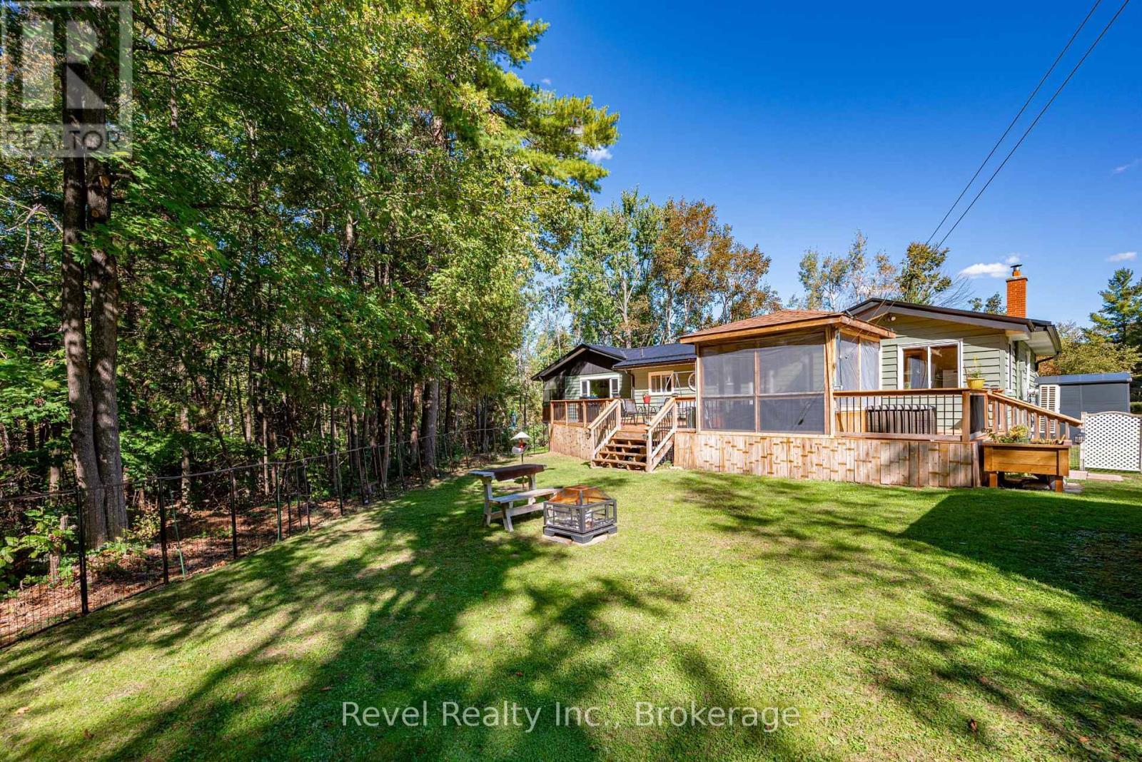 12 Alpine Crescent, Trent Lakes, ON