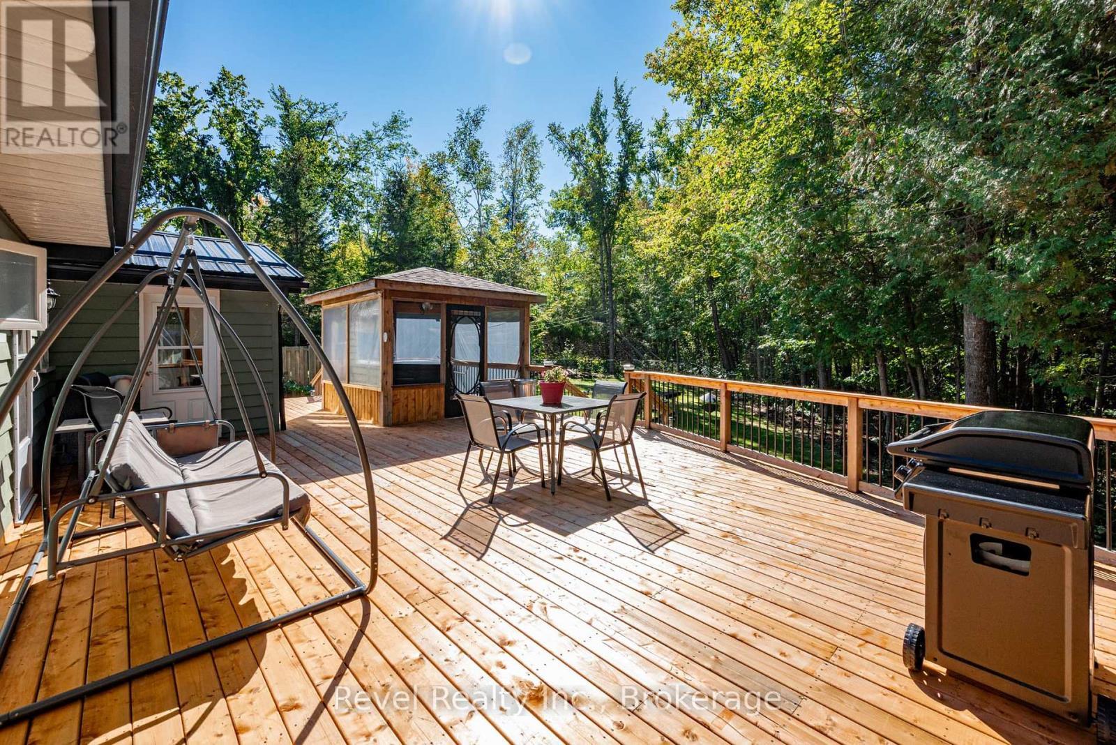 12 Alpine Crescent, Trent Lakes, ON